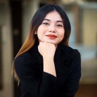 Izza Arano